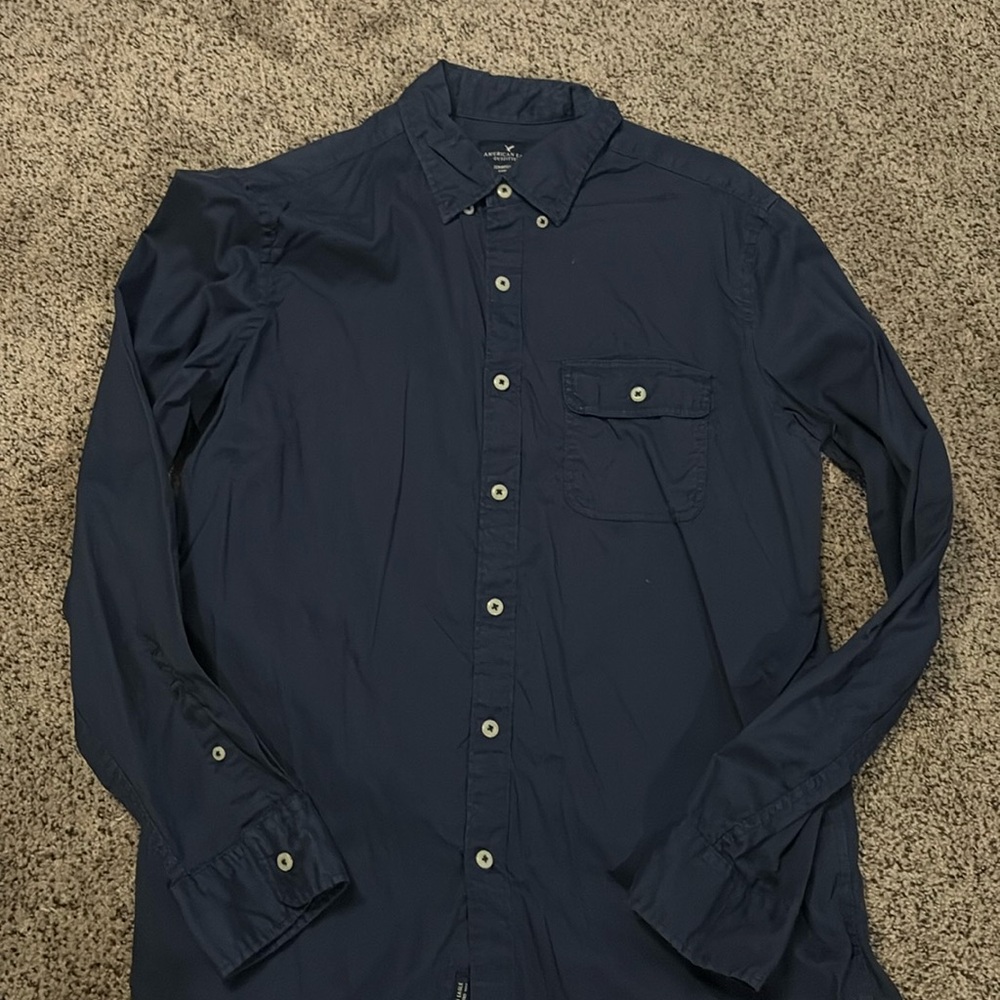 American Eagle men’s dress shirt. Navy blue.